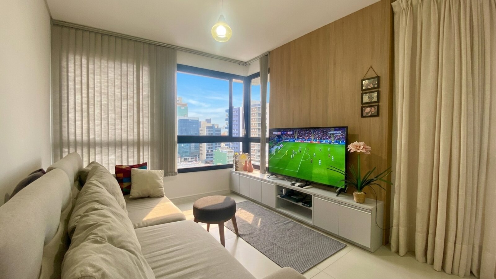 Apartamento 106m² no Edifício Vesta, Centro de Torres/RS