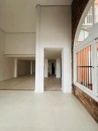 Edificio Anita: Loja Comercial para alugar em Torres (Centro)