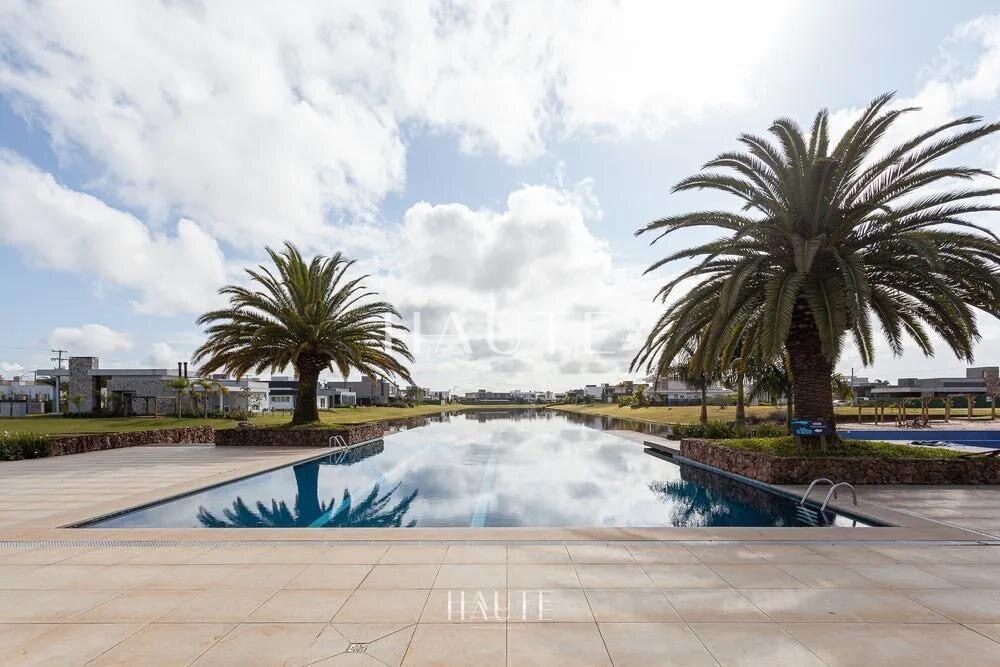 Terreno 428,32m² no Reserva das Águas com lazer completo
